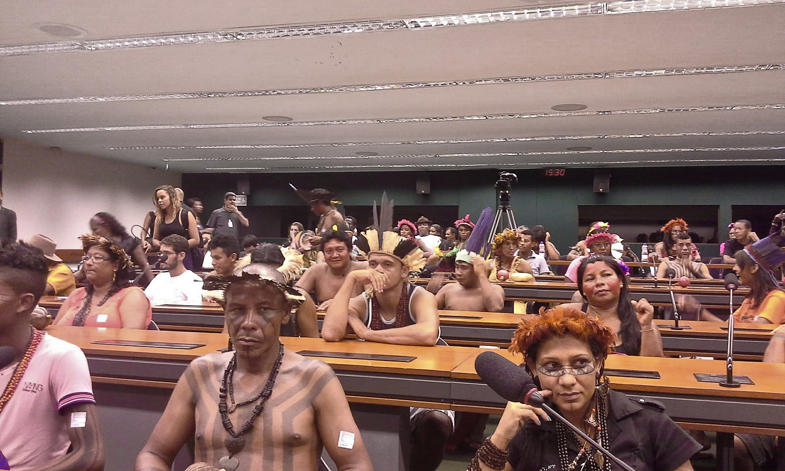 Indigene besetzen die Kommission des Unterhauses © WWF Brasilien
